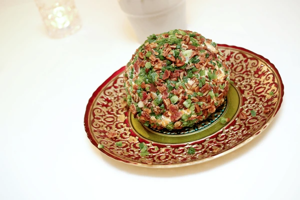 Jalapeño Popper Cheese Ball Recipe