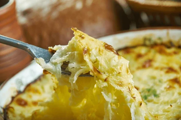 Potatoes Romanoff With Cheese Recipe