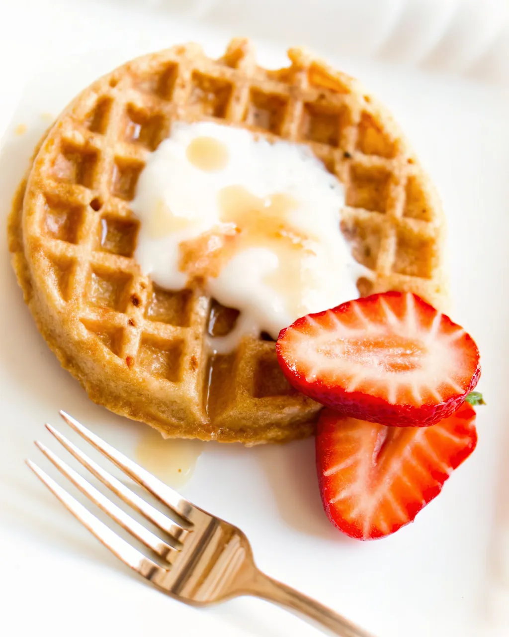 High-Protein Healthy Waffles